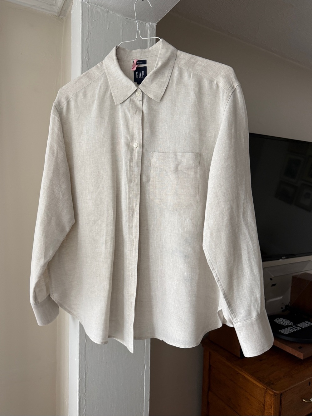 GAP 100% Linen Button Down Shirt Size Medium Oatmeal Beige Long Sleeve